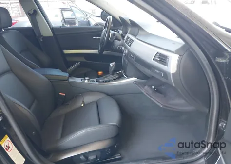 2009 BMW 335 из США, поврежденный, VIN WBAPM73539A365523